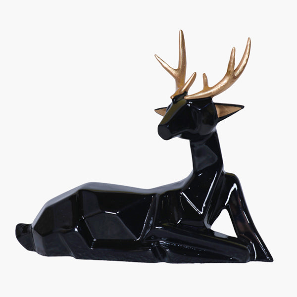 Sitting Deer Showpiece